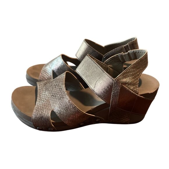 Corkys Womens Fig Casual Wedges Shoes SZ 8 Womens 2 Inch Heel Comfort Summer - Picture 2 of 9